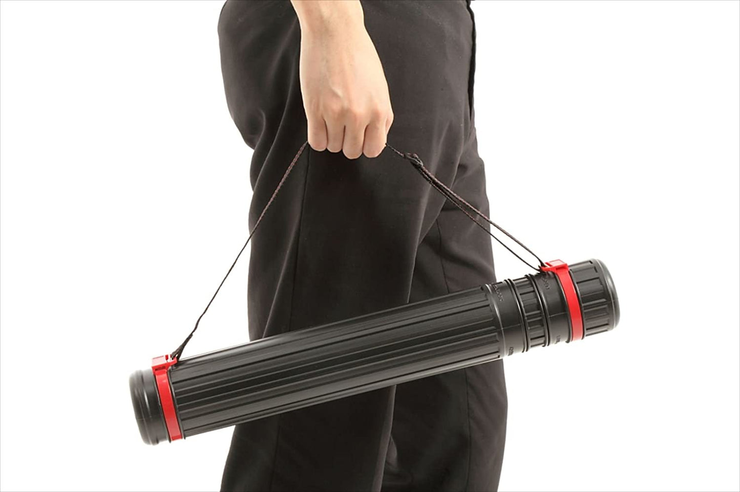 おもちゃの神様 60×30 cm 用 伸ばすことで60×60cmにも対応 プレイマットケース 便利な肩掛け紐つきタイプ! 型に担げるので、リュックやバッグがいっぱいでも持ち運びが可能! 紐と蓋が連結しているため、フタをなくす心配がありません! ブラック